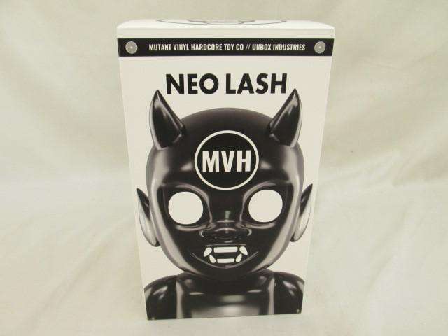 UNBOX INDUSTRIES Mutant Vinyl Hardcore NEO LASH クリアホワイトラメ成型