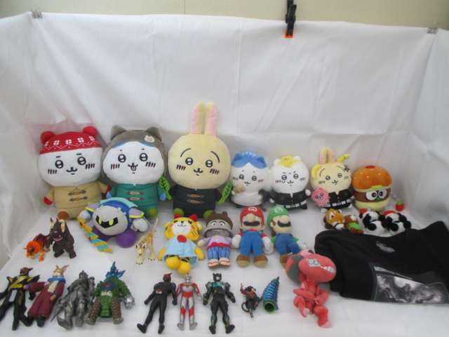 ちいかわ うさぎ ウルトラマンシリーズ 他 ぬいぐるみ ぬいぐるみマスコット ソフビ人形