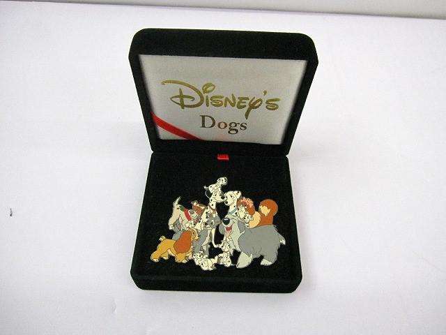 ディズニー WDCC シンデレラ 50周年記念 ケース入りピンバッジセット