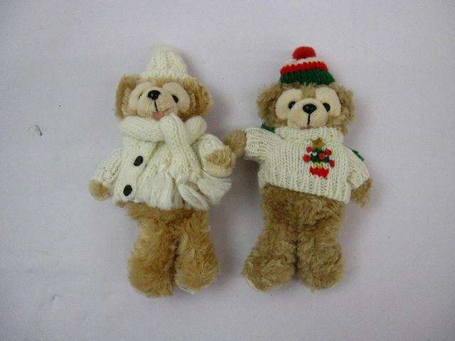 ディズニー ダッフィー オープンマウス クリスマス 白セーター ぬいぐるみバッジ